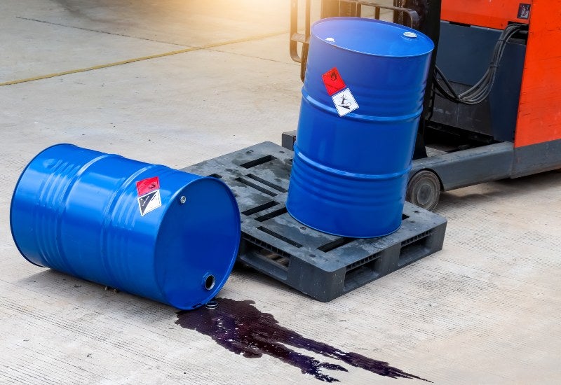 Professionals Cleaning Up a Chemical Spill in Houston, TX